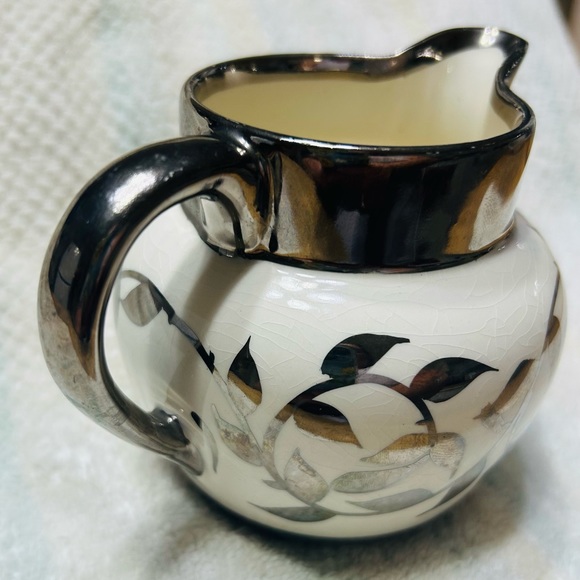 Myott Staffordshire Old Silver Lustre 1505F small cream pitcher. - Picture 2 of 4